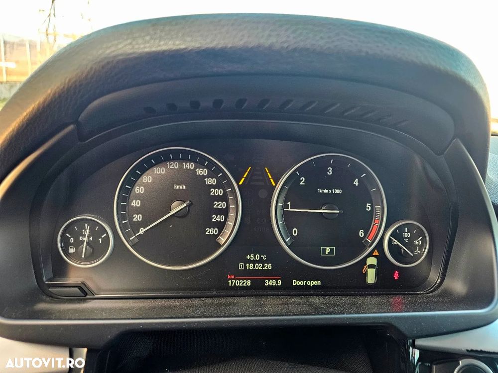 BMW X5 xDrive25d - 11