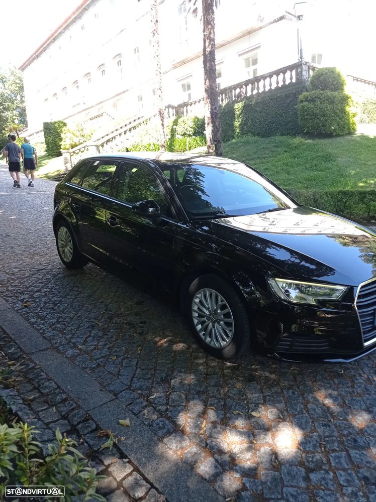 Audi A3 Sportback 1.6 TDI - 12