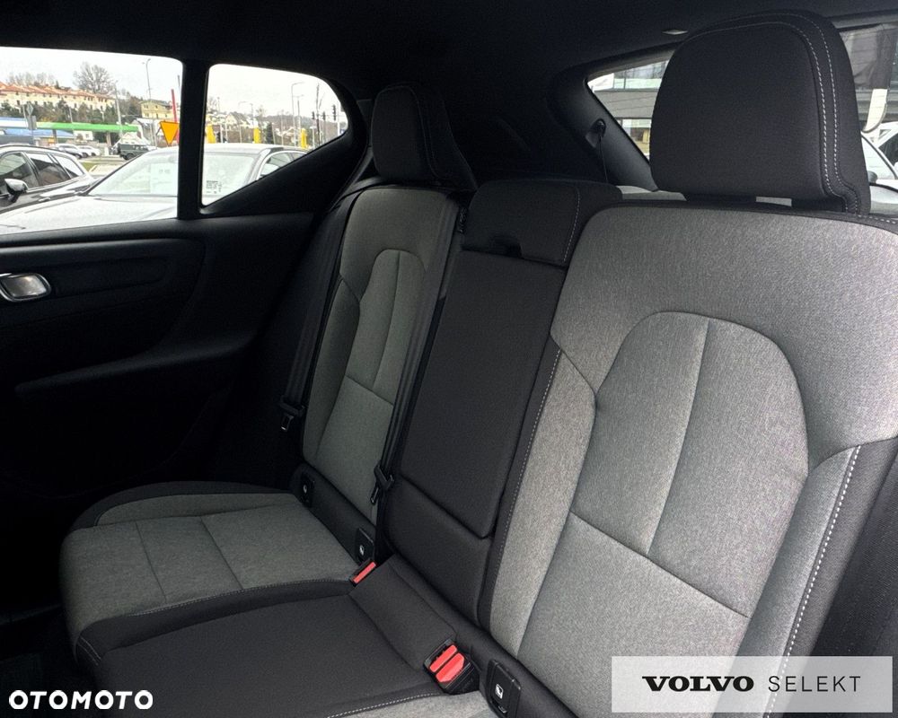 Volvo XC 40 - 29