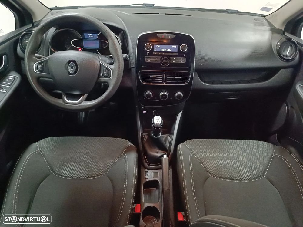 Renault Clio - 14