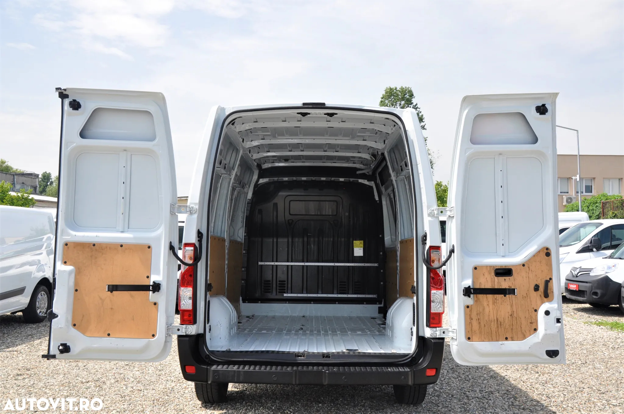 Renault Master L2H2 Furgon - 7
