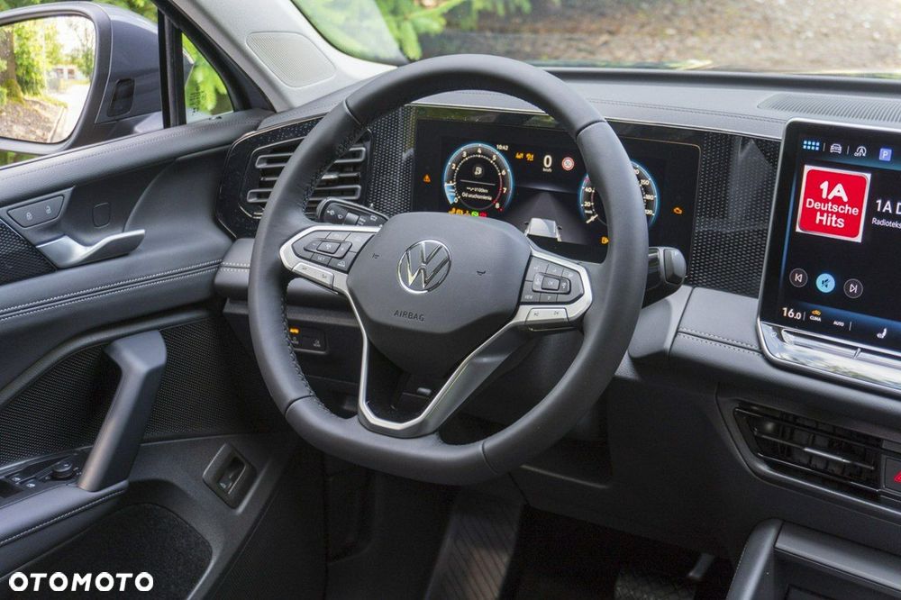 Volkswagen Tiguan - 22