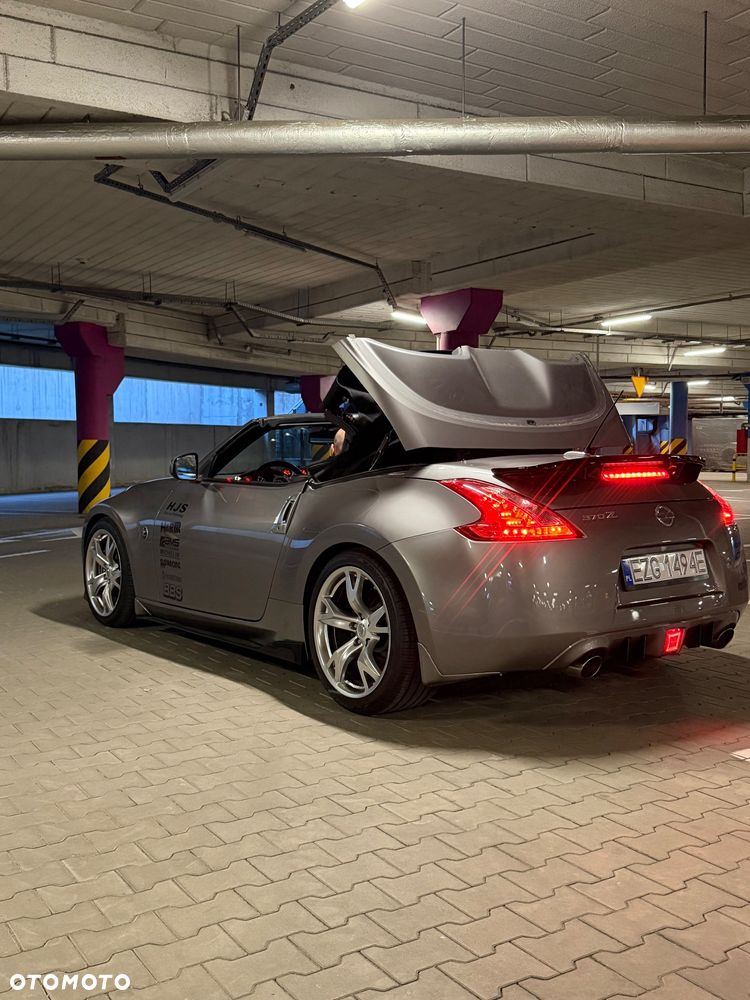 Nissan 370 Z 3.7 V6 Pack1 - 9