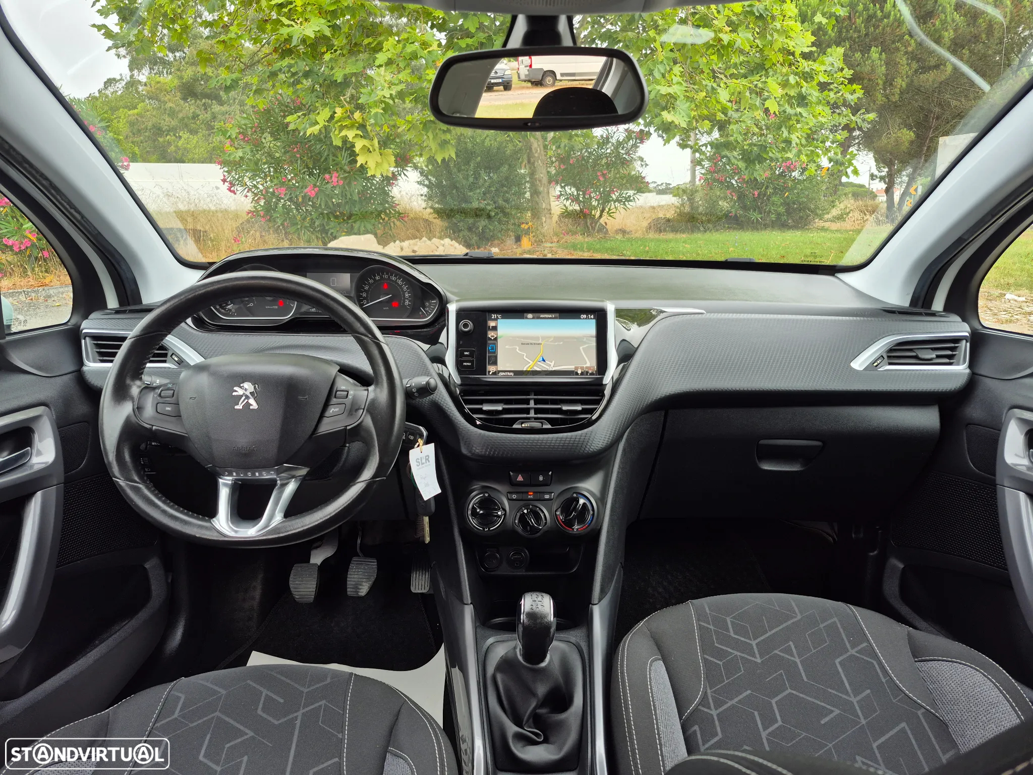 Peugeot 2008 1.2 PureTech Style - 22
