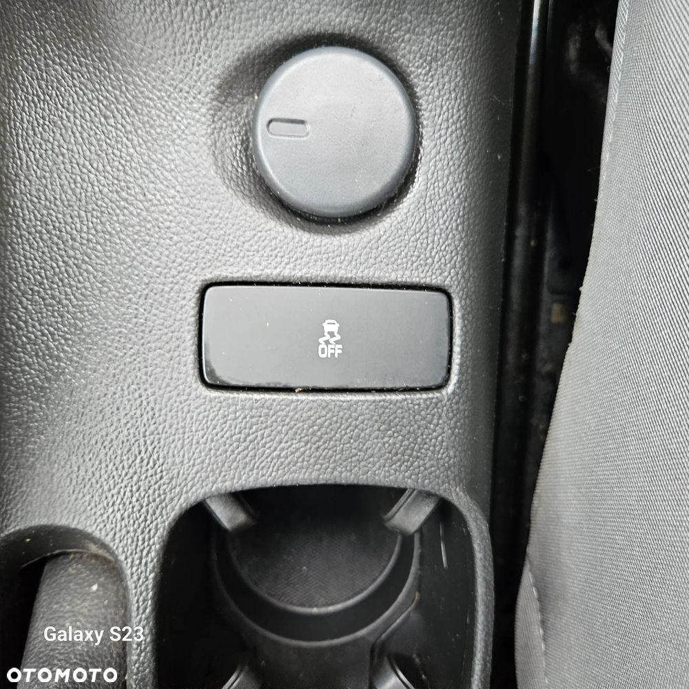 Chevrolet Aveo 1.2 LS - 28