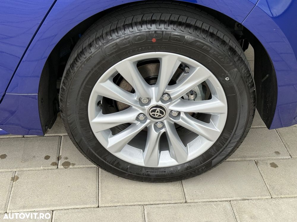 Toyota Corolla 1.8 Hybrid Business Edition - 39