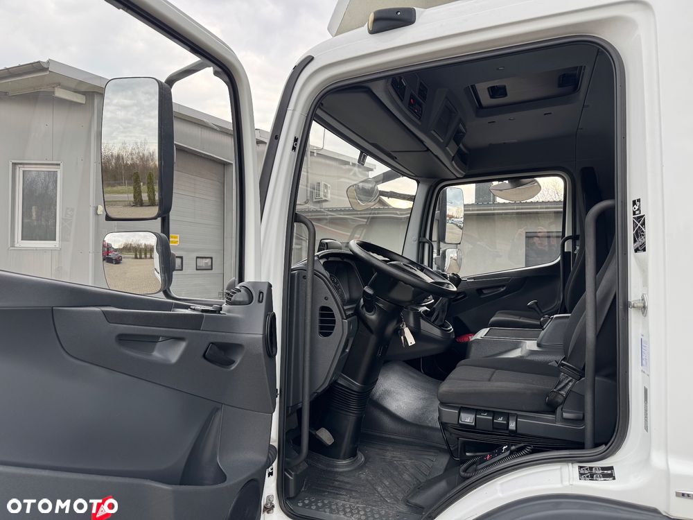 Mercedes-Benz ATEGO - 27