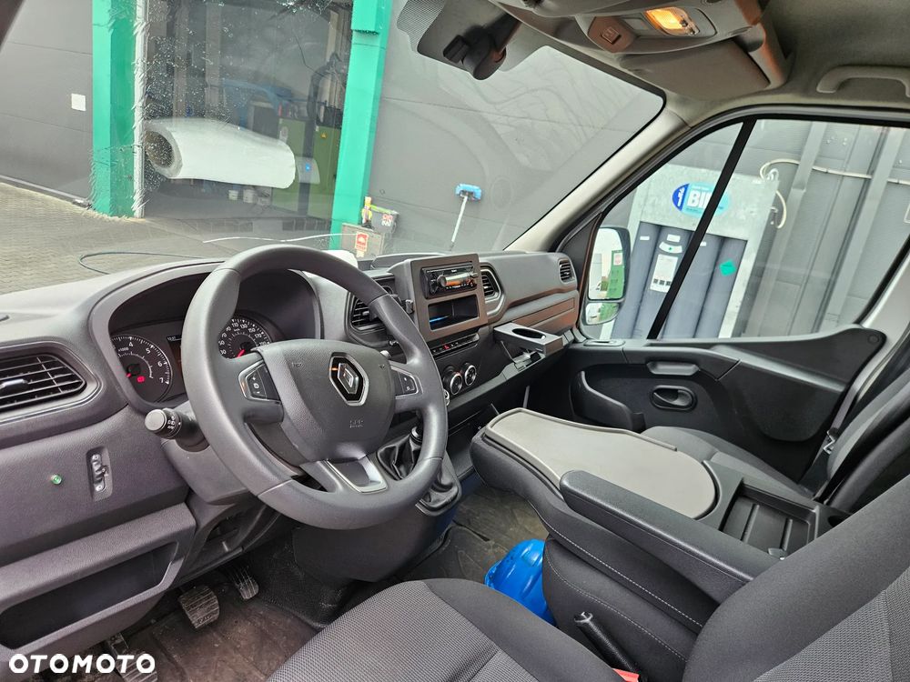 Renault Master - 11