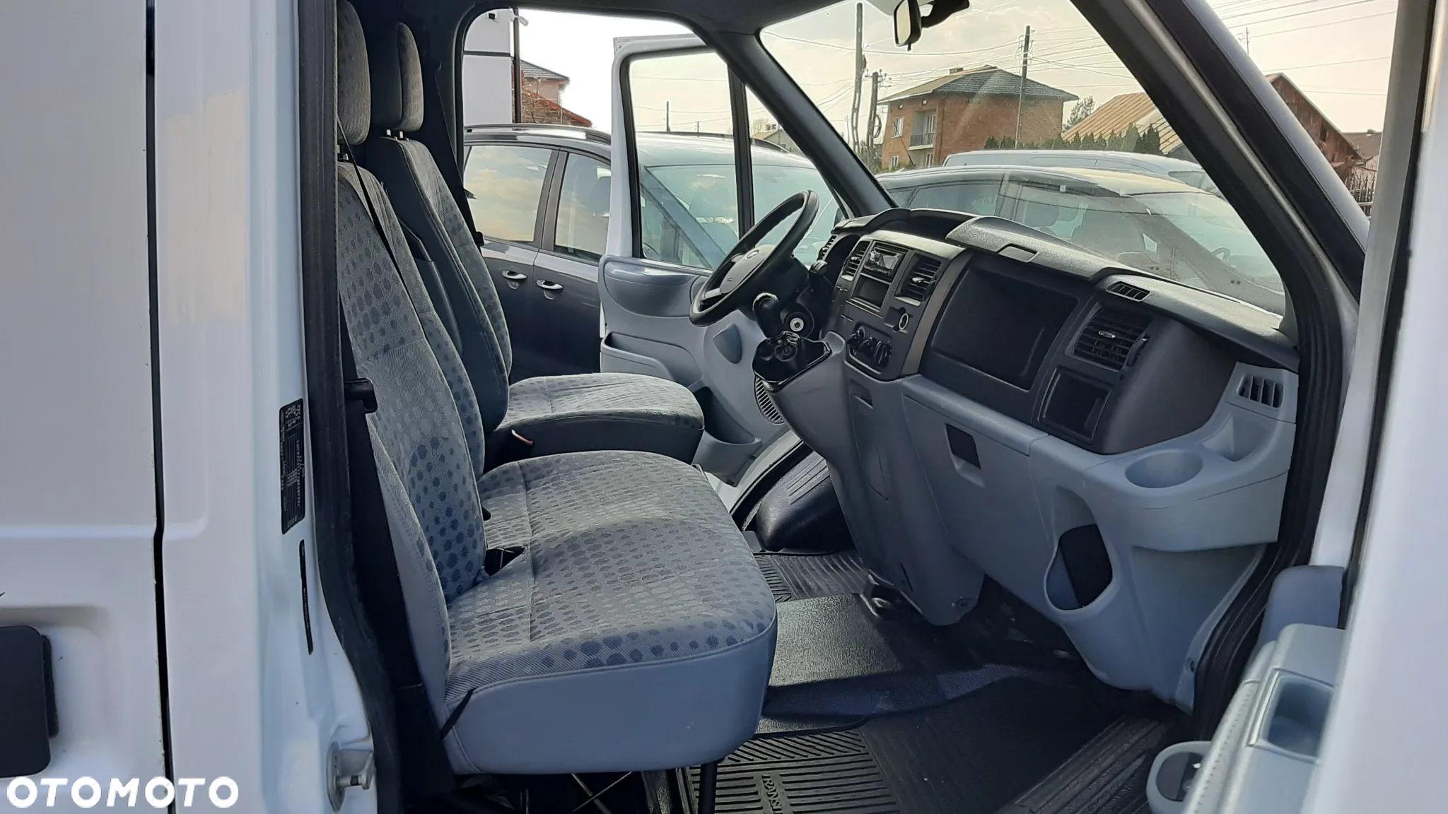 Ford Transit - 11