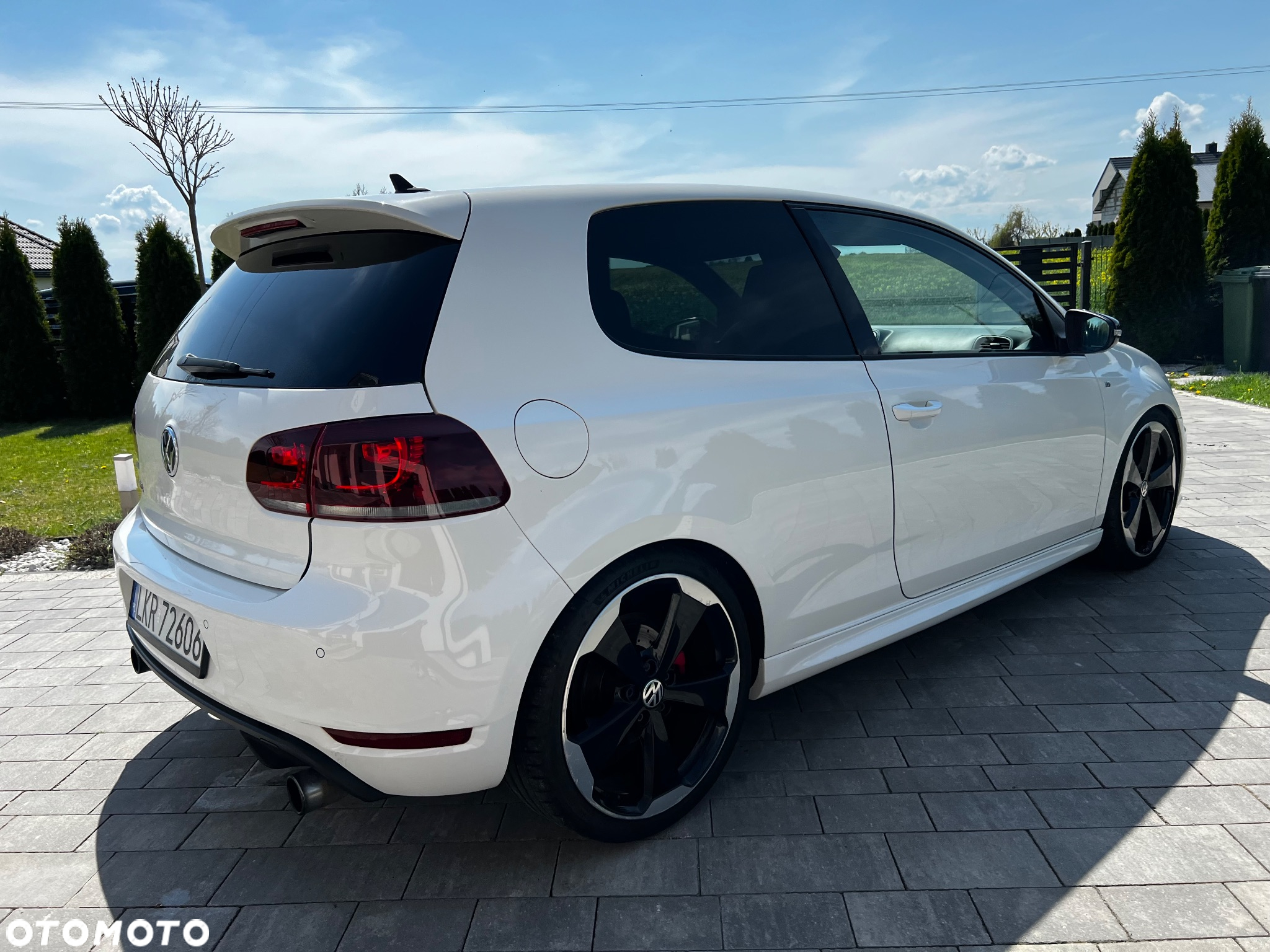 Volkswagen Golf 2.0 GTI DSG Edition 35 - 16
