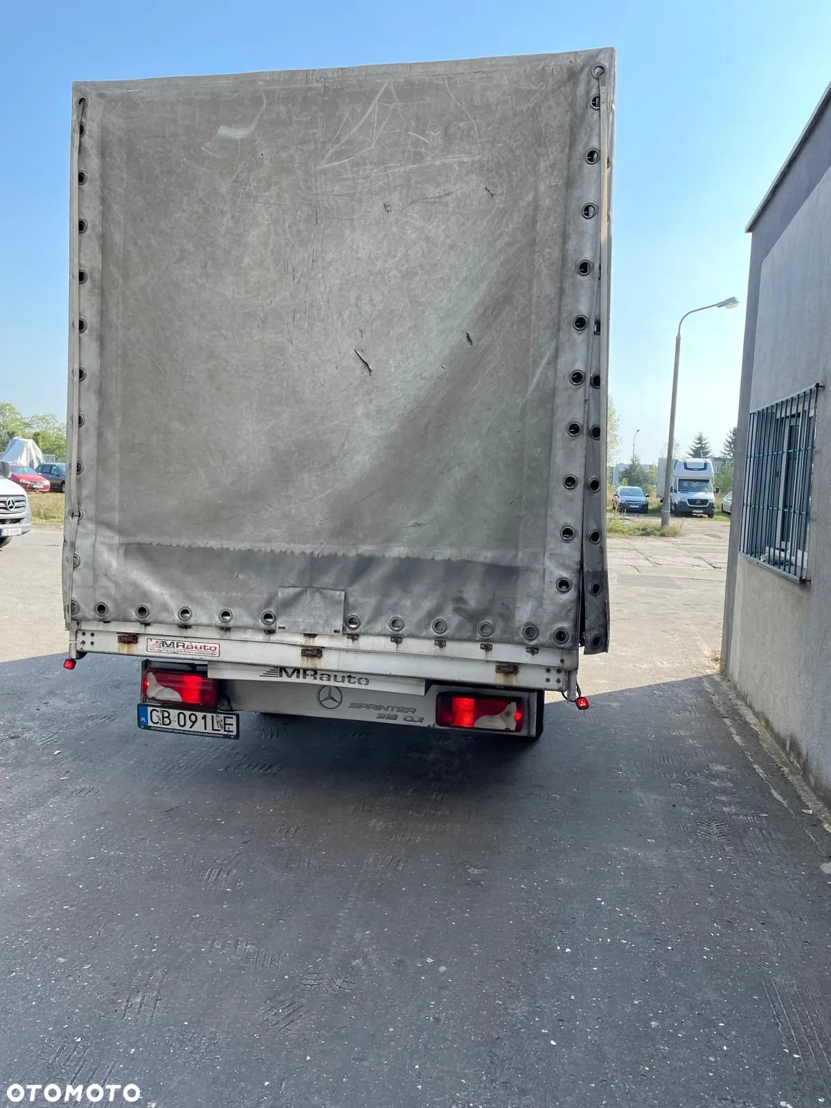 Mercedes-Benz Sprinter - 5