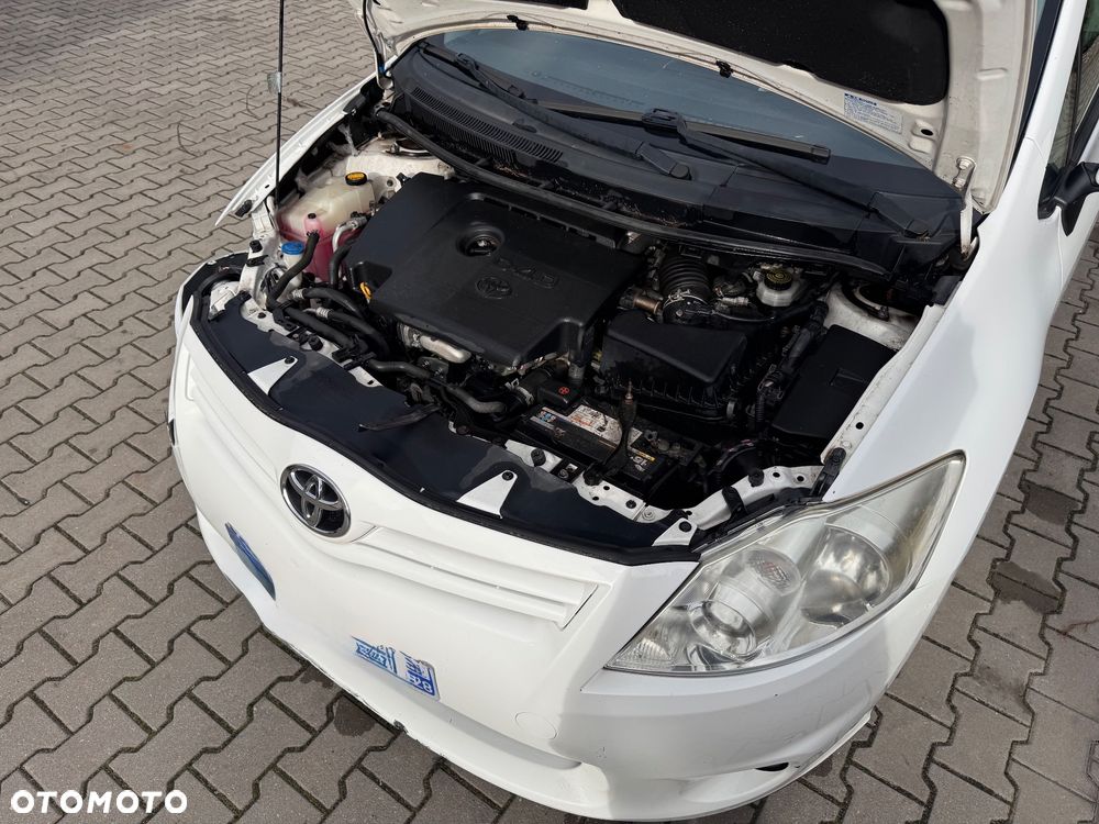 Toyota Auris 2.0 D-4D - 4