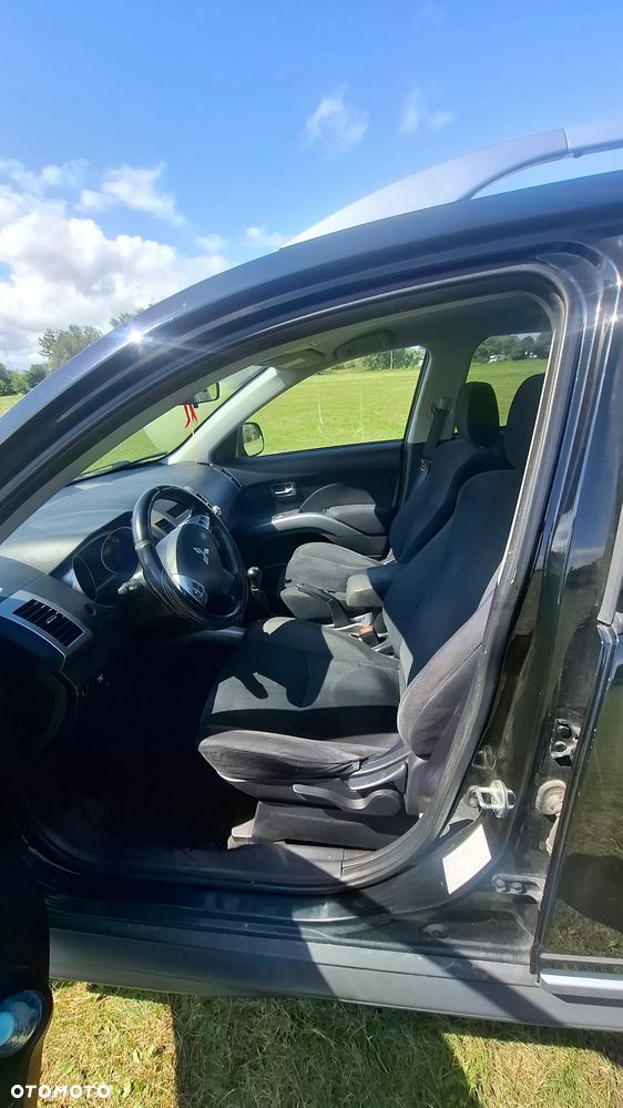 Mitsubishi Outlander 2.4 2WD - 5