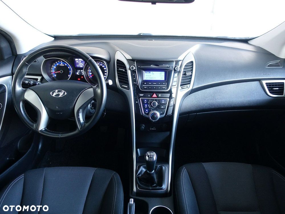 Hyundai i30 1.4 Comfort - 18