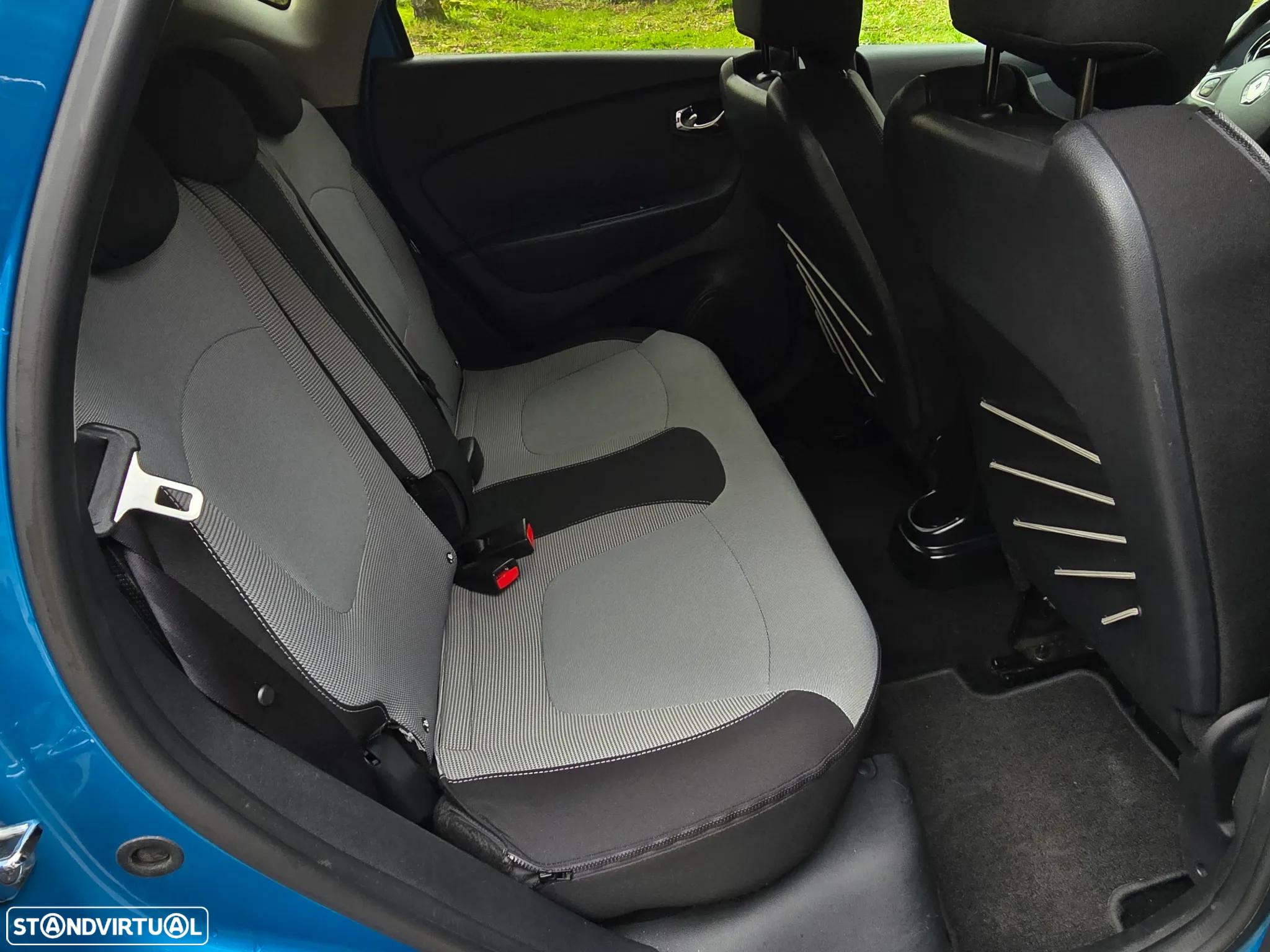 Renault Captur 0.9 TCE - 23