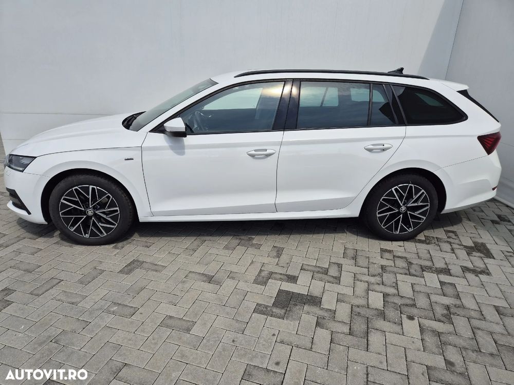 Skoda Octavia Combi 2.0 TDI DSG 4x4 Ambition - 2