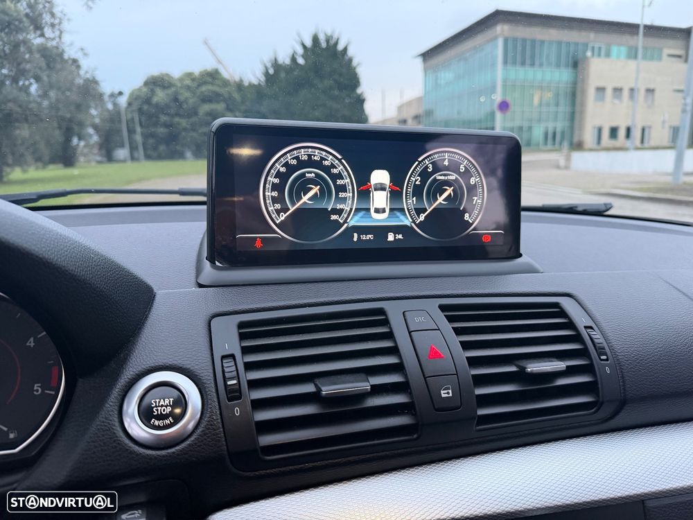 BMW 123 d Cabrio - 9