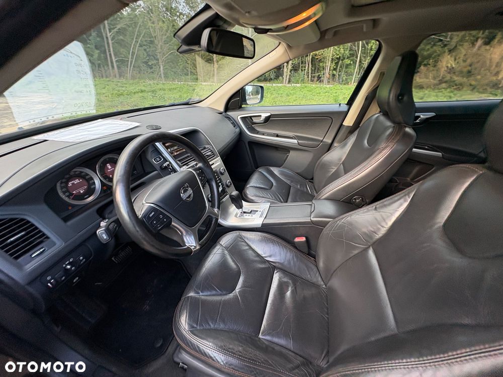 Volvo XC 60 2.4D AWD Summum - 17