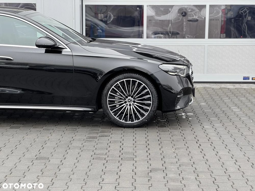 Mercedes-Benz Klasa E - 8