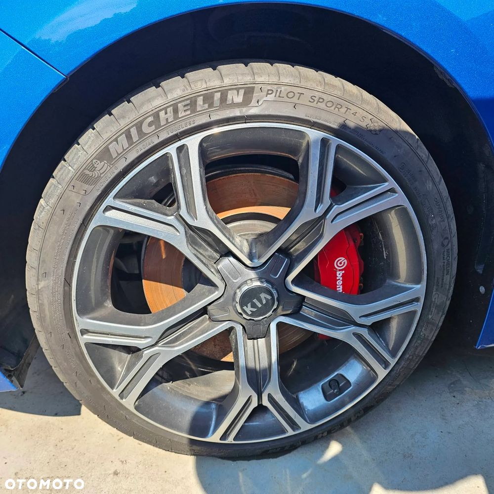 4 felgi aluminiowe 19 CALI + 4 opony MICHELIN komplet KIA STINGER GT 2017 3.3 GDI 370 KM 4X4 2017 64 tys. km - 3