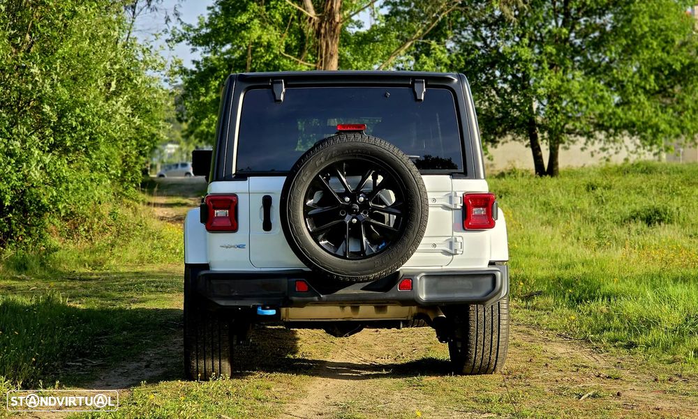 Jeep Wrangler Unlimited - 6