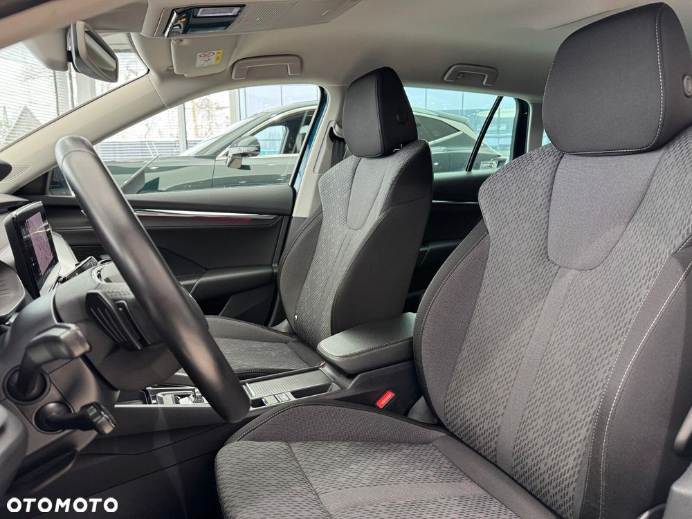 Skoda Octavia 2.0 TDI Style DSG - 10