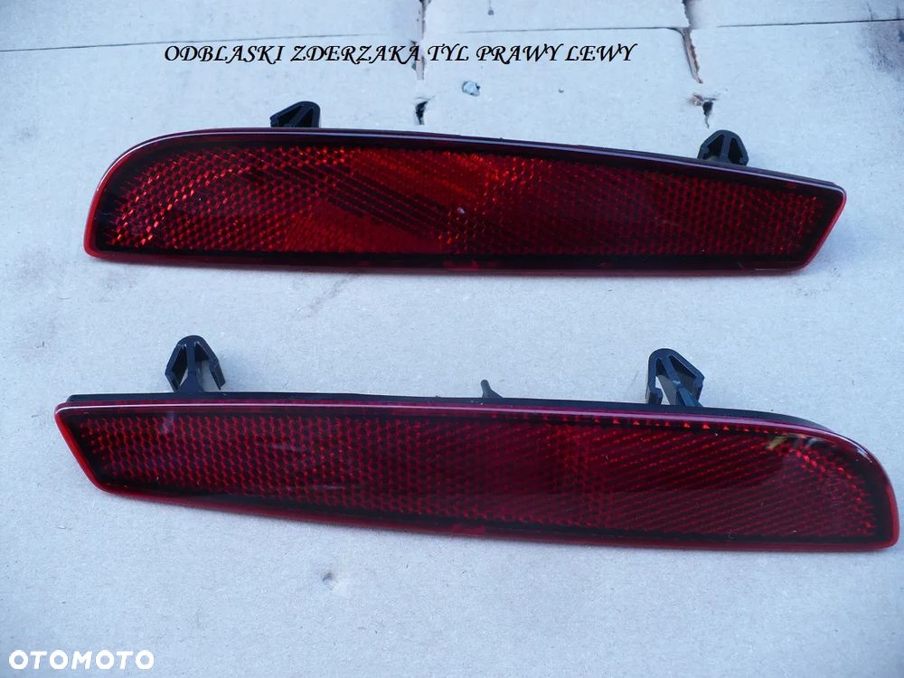 PEUGEOT 3008 III ASTRA L ODBLASKI W ZDERZAK