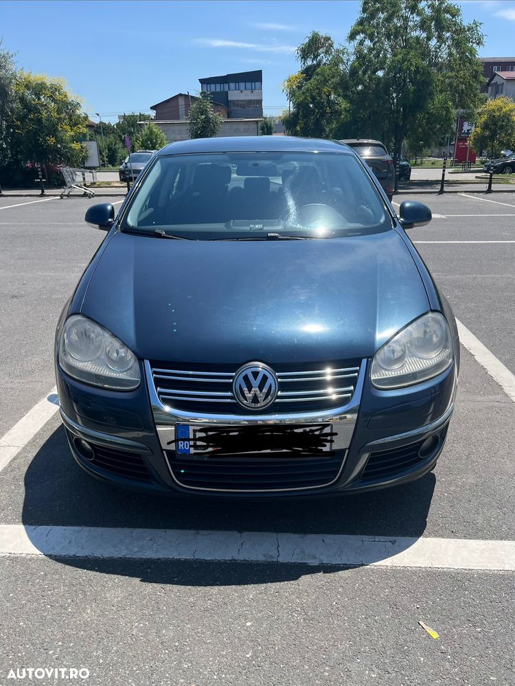 Volkswagen Jetta - 3