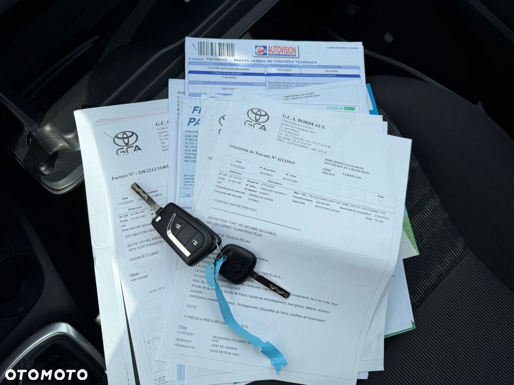 Toyota Yaris - 15