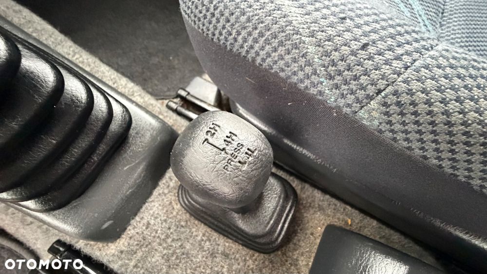 Suzuki Jimny Classic - 16