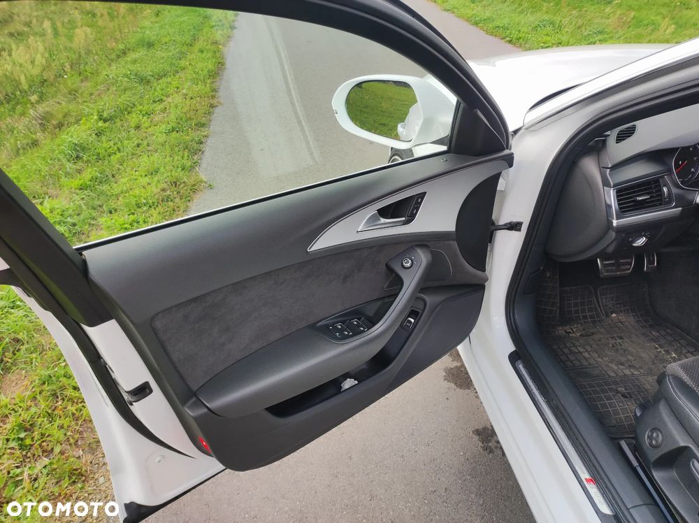 Audi A6 Avant 3.0 TFSI Quattro S tronic - 14