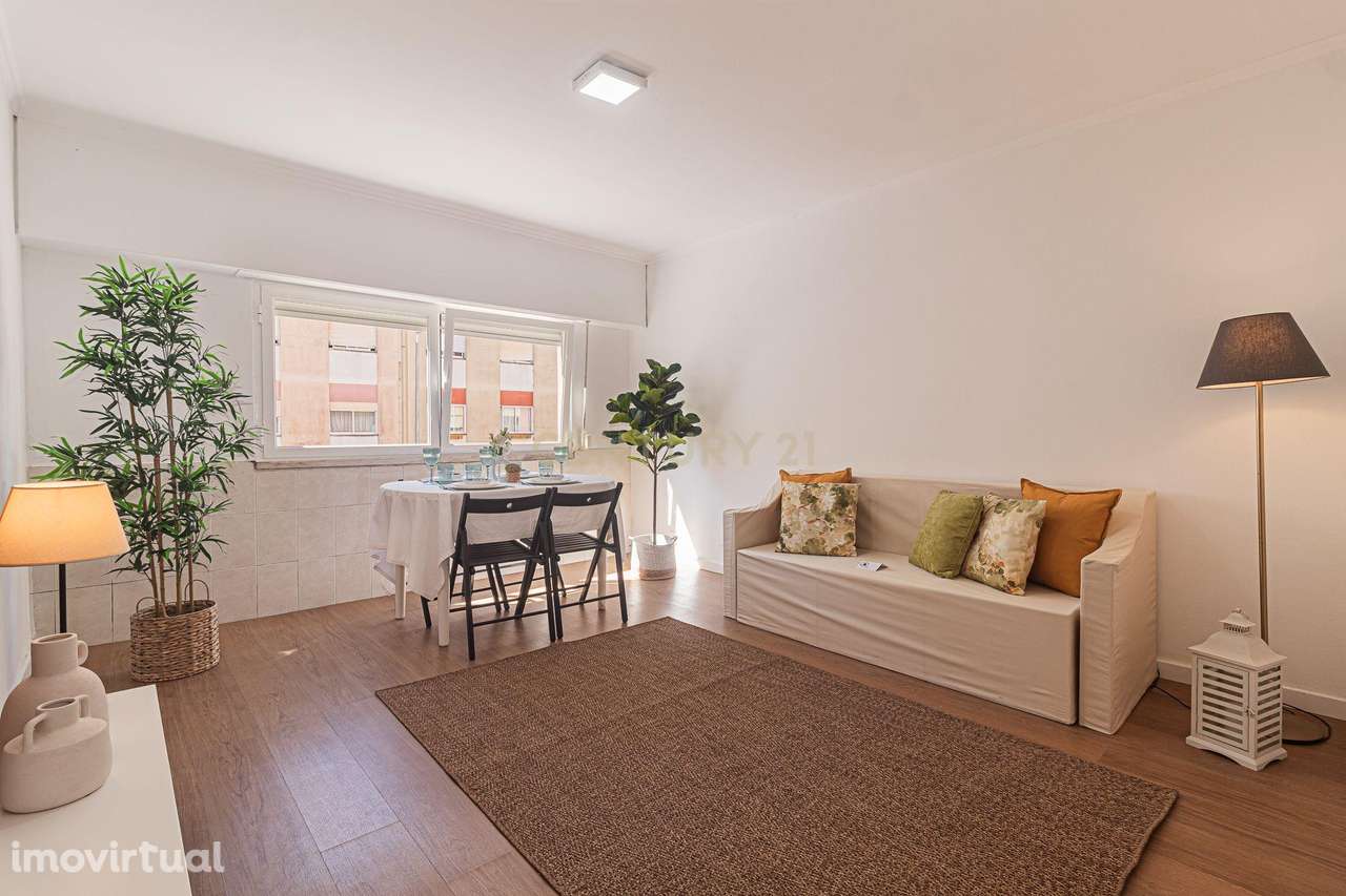 Apartamento T2 em Cacém, Sintra - Oportunidade Única - Grande imagem: 3/18