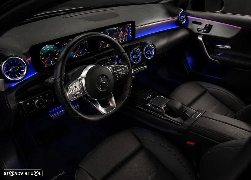 Mercedes-Benz A 250 Limousine e AMG Line - 10