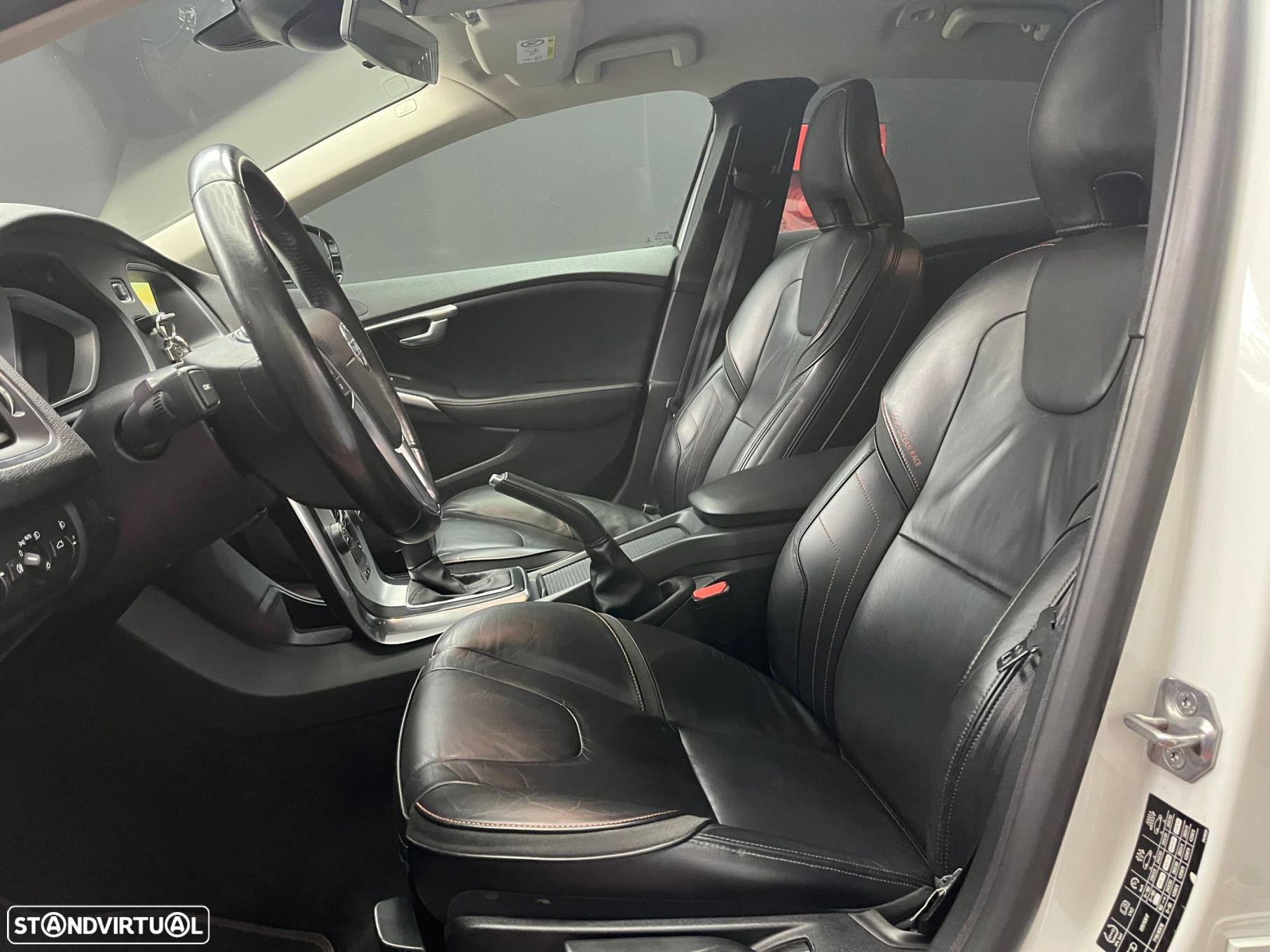 Volvo V40 Cross Country 1.6 D2 VOR Powershift - 8