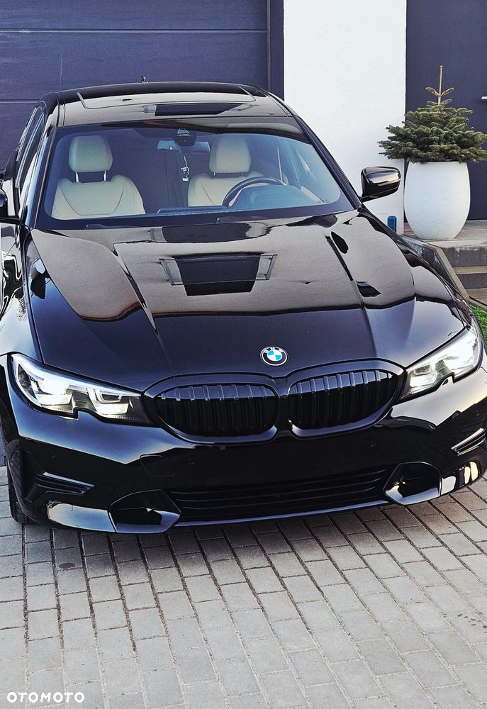 BMW Seria 3 330i Luxury Line sport - 6