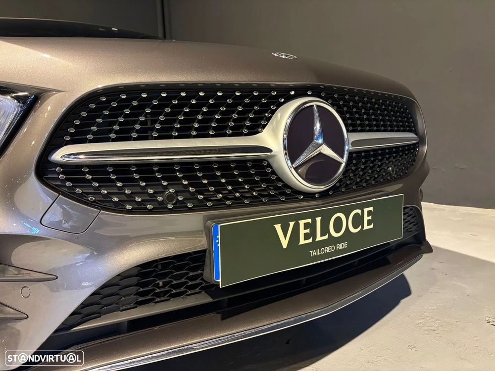 Mercedes-Benz A 250 Limousine e 8G-DCT AMG Line - 5