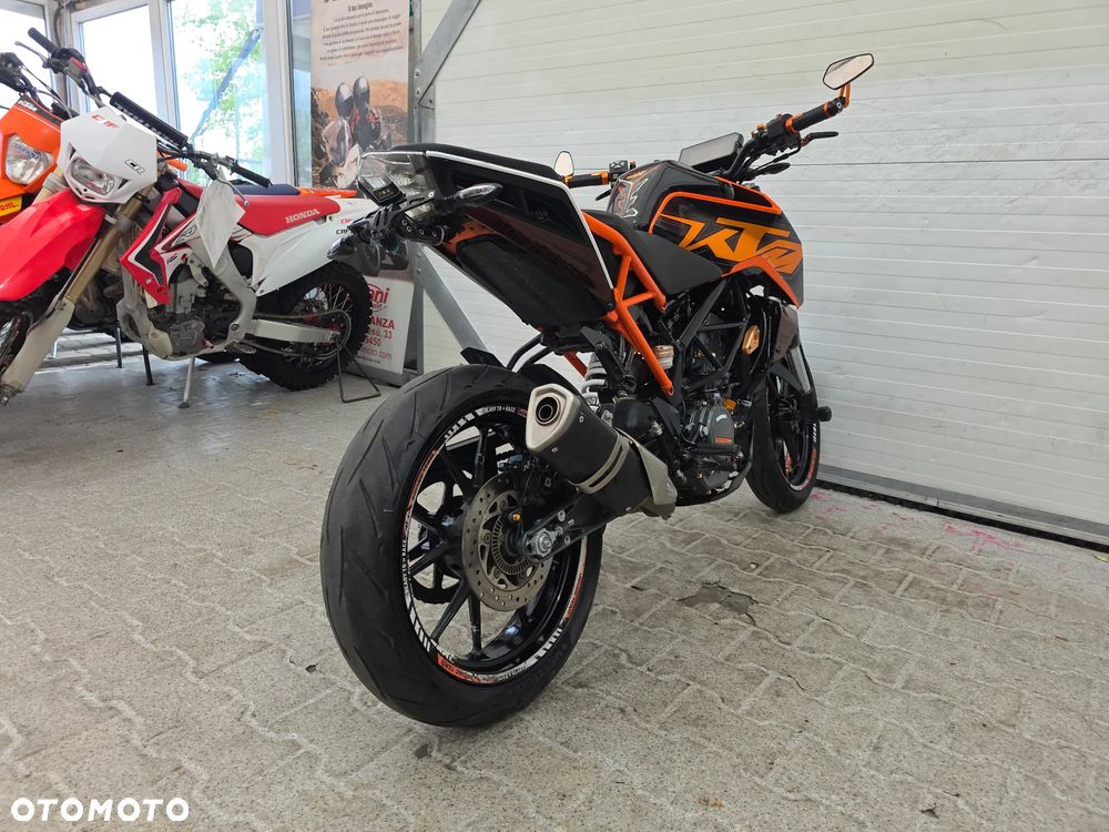KTM Duke - 11
