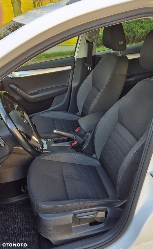 Skoda Octavia 1.6 TDI Ambition - 15