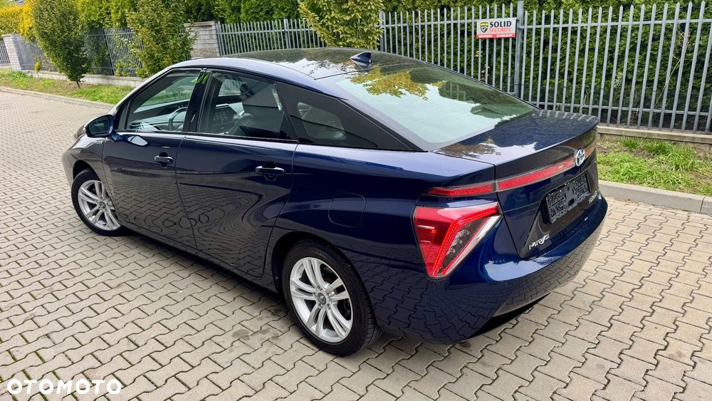 Toyota Mirai 2015