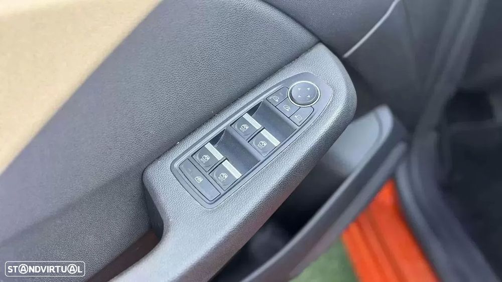 Renault Clio - 13