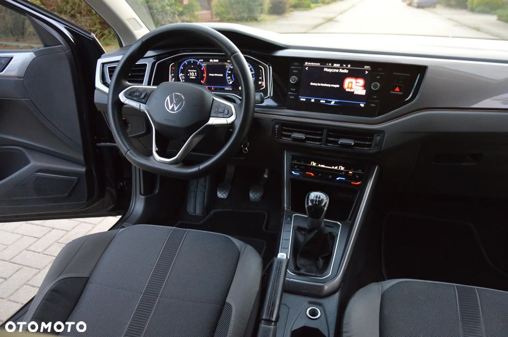Volkswagen Polo 1.0 TSI Special Edition - 18