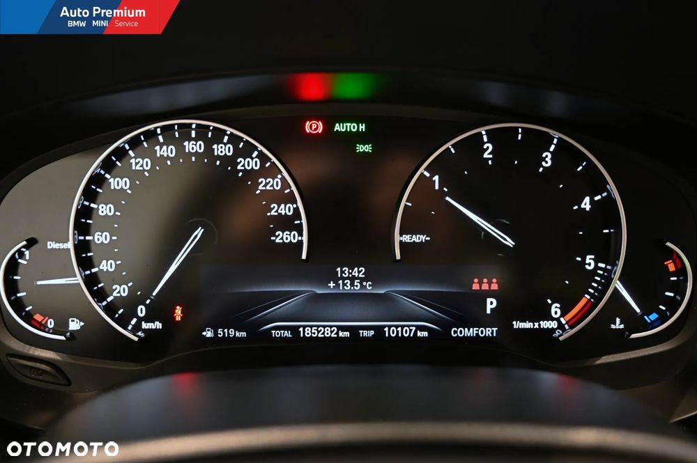 BMW Seria 5 520d xDrive - 4