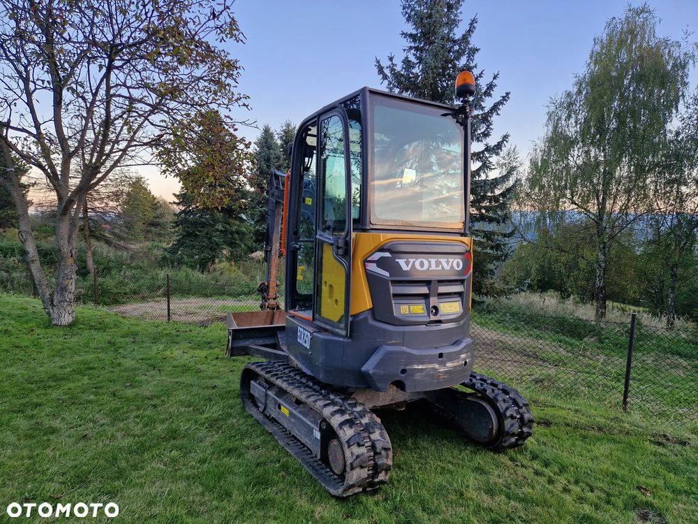 Volvo ECR 25D - 6