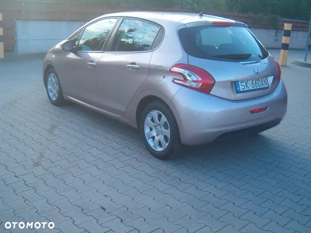 Peugeot 208 1.4 VTi Active - 13