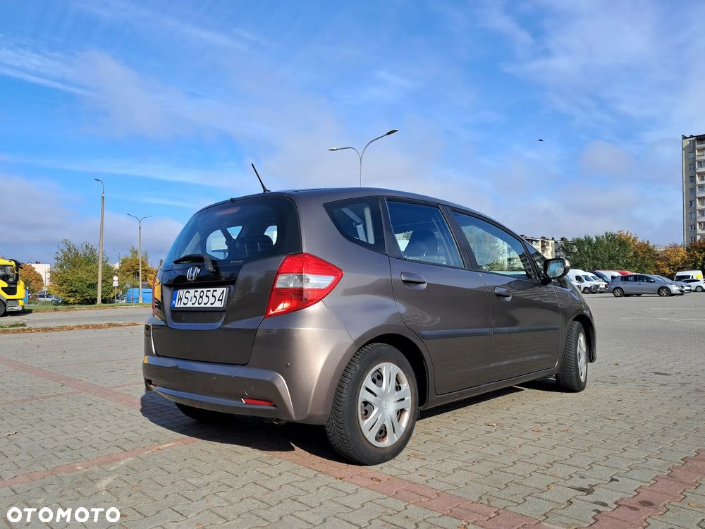 Honda Jazz 2011 photo 5