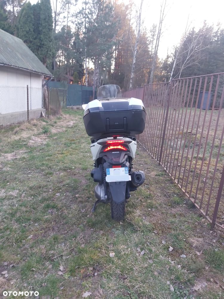 Honda NSS - 6