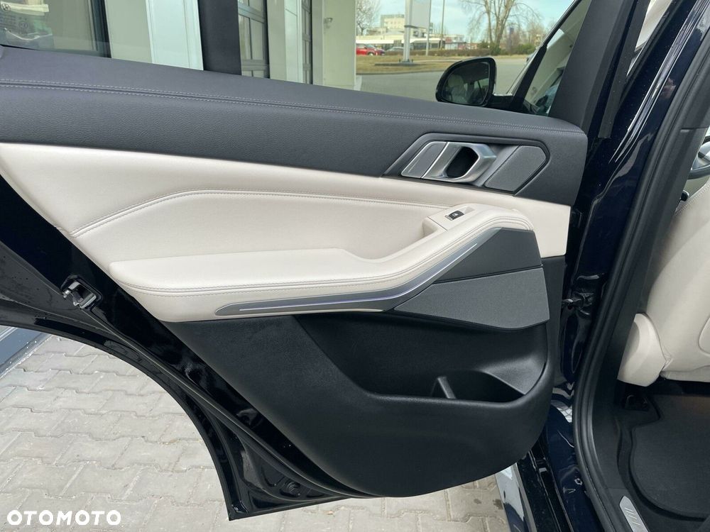 BMW X5 - 18
