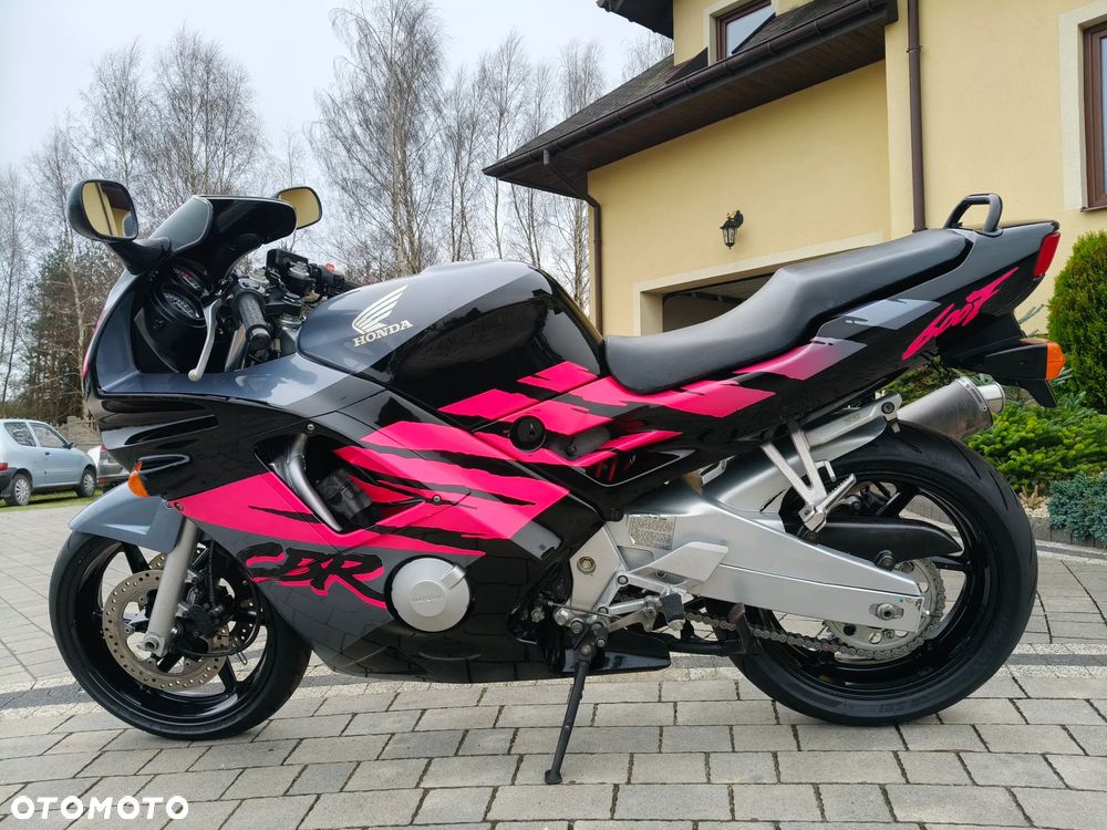 Honda CBR - 2