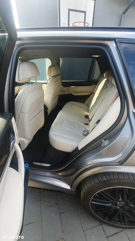 BMW X5 xDrive25d - 16