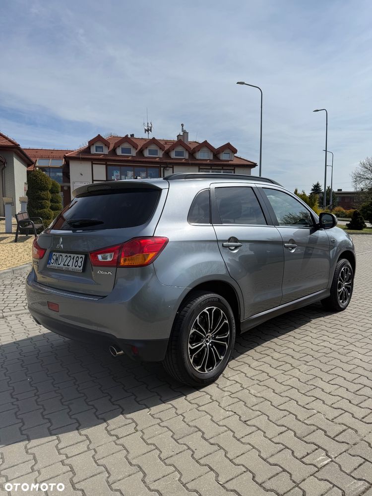 Mitsubishi ASX 1.6 Blue Sky Edition - 10